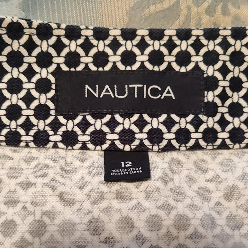 Nautica navy blue & white nautical style, patterned skirt, excellent cond. sz 12 - Picture 4 of 5